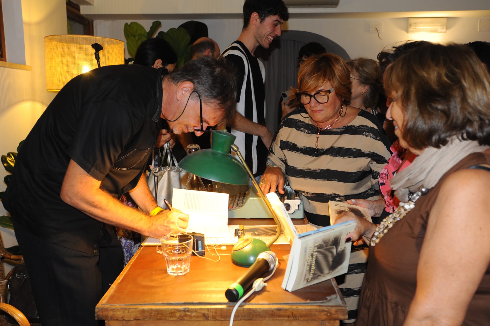 Presentazione del nuovo libro di Aldo Marinelli, La bambina magica